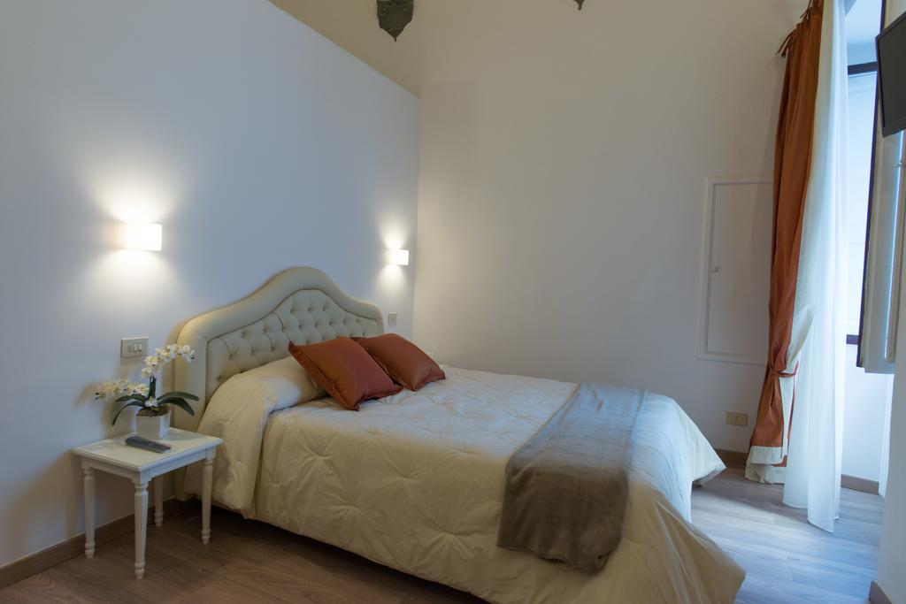 Palazzo Del Magnifico 3*